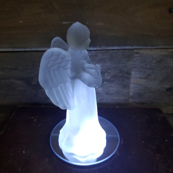 Carolina Designs Ltd Frosted Angel Light Figurine with new mini light - Picture 3 of 7